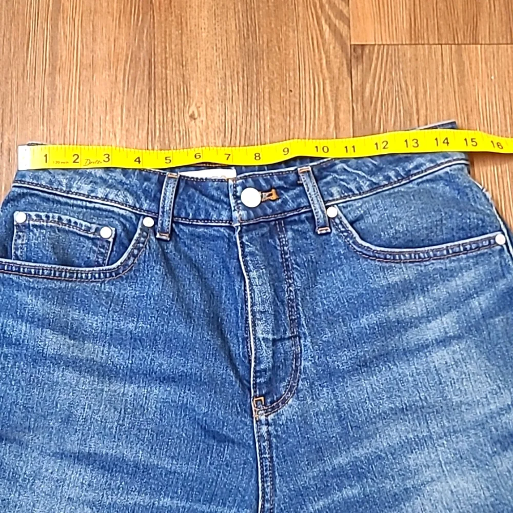 PILCRO Denim Blue Women‎ Shorts perfecc for summer used good condition.